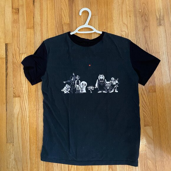 REDBUBBLE Undertale Video Game Short Sleeve T Shirt Black with Characters Size M - Picture 7 of 7